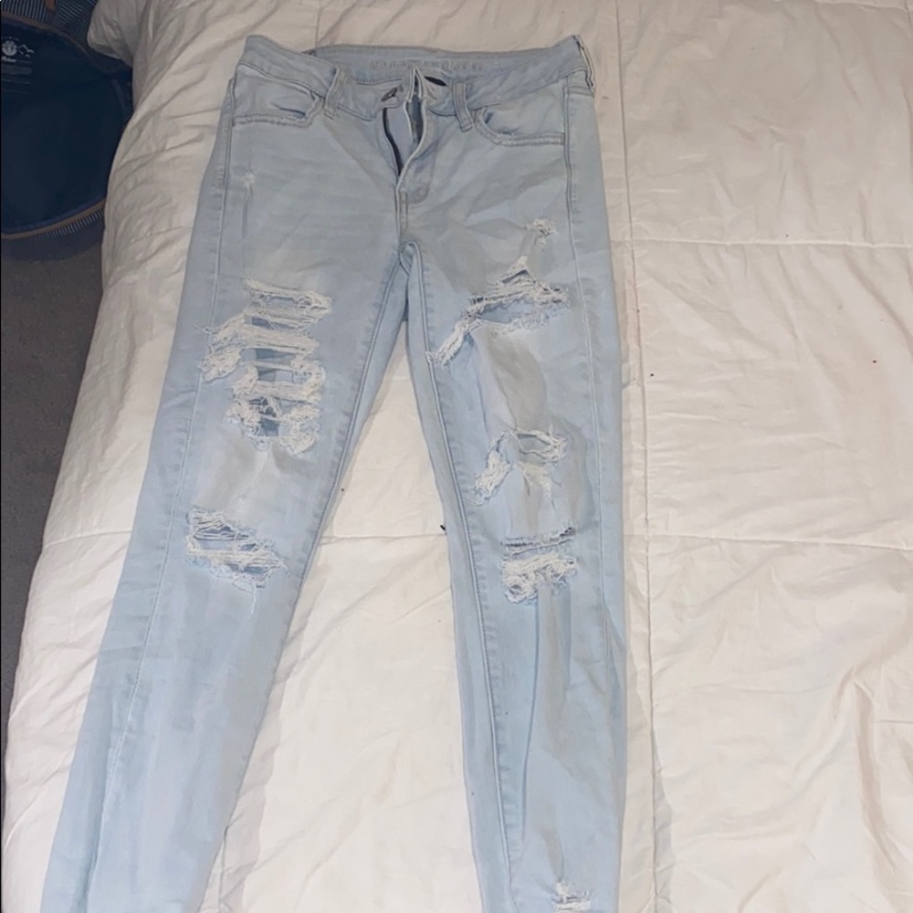 American eagle light wash jeans